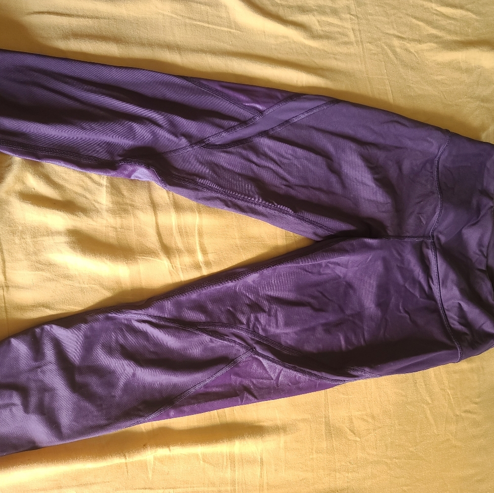 VS sport capri tights Small